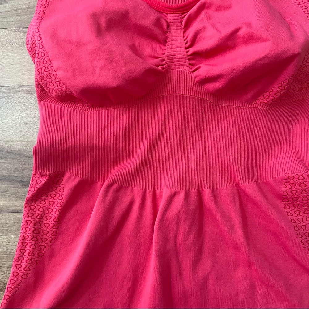 RARE Lululemon Athletica Run Heartbeat Coral‎ Pink Athletic Tank Top 4 - Picture 9 of 13